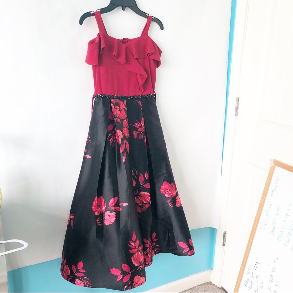 Xtraordinary dressy dress size 10